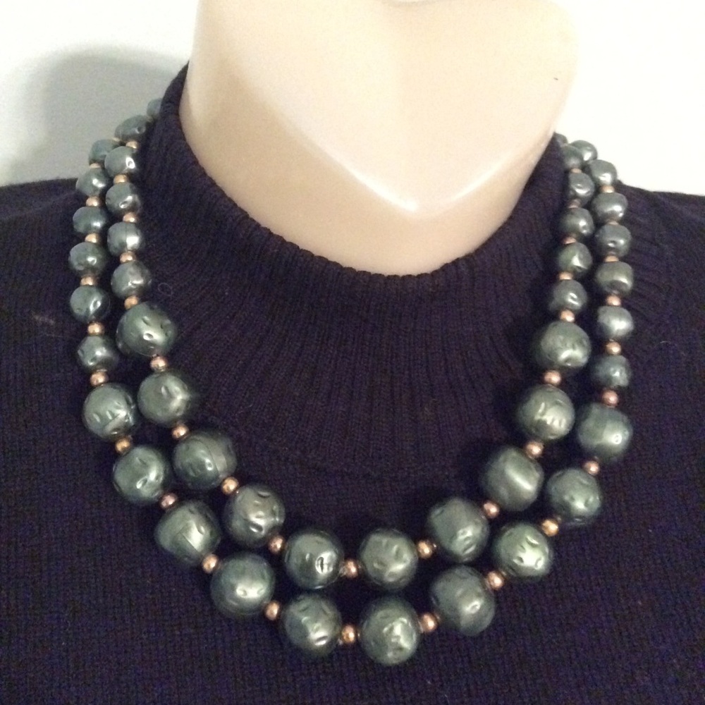 Vintage bead necklace